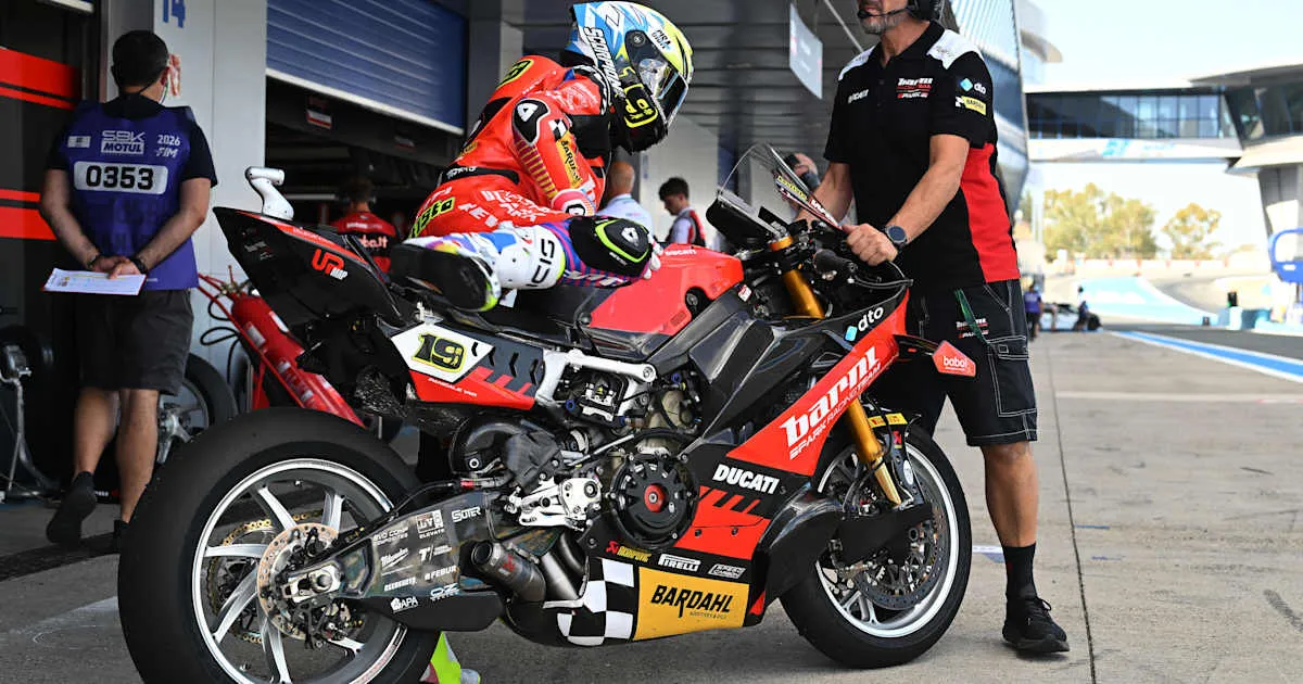 Alvaro Bautista Raup Untung Besar di Grid Race 2 WorldSBK Jerez 2026