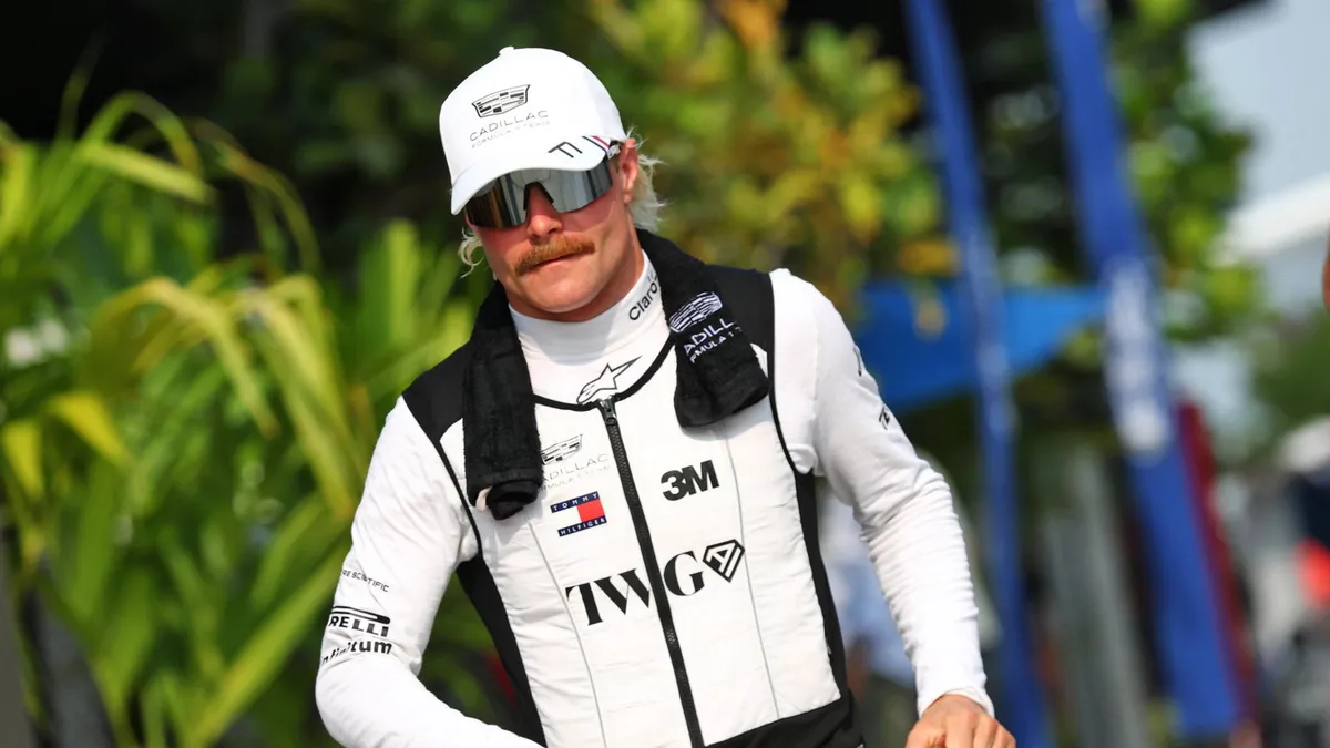 Bottas Pilih Sepeda Sejauh 350km Jelang GP Singapura