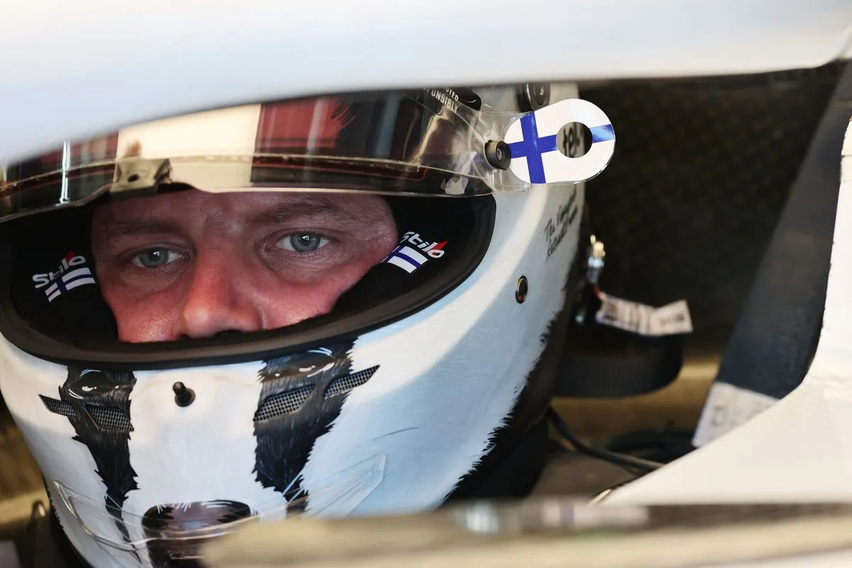 Valtteri Bottas Auctions Unique Badger Helmet via F1 Authentics