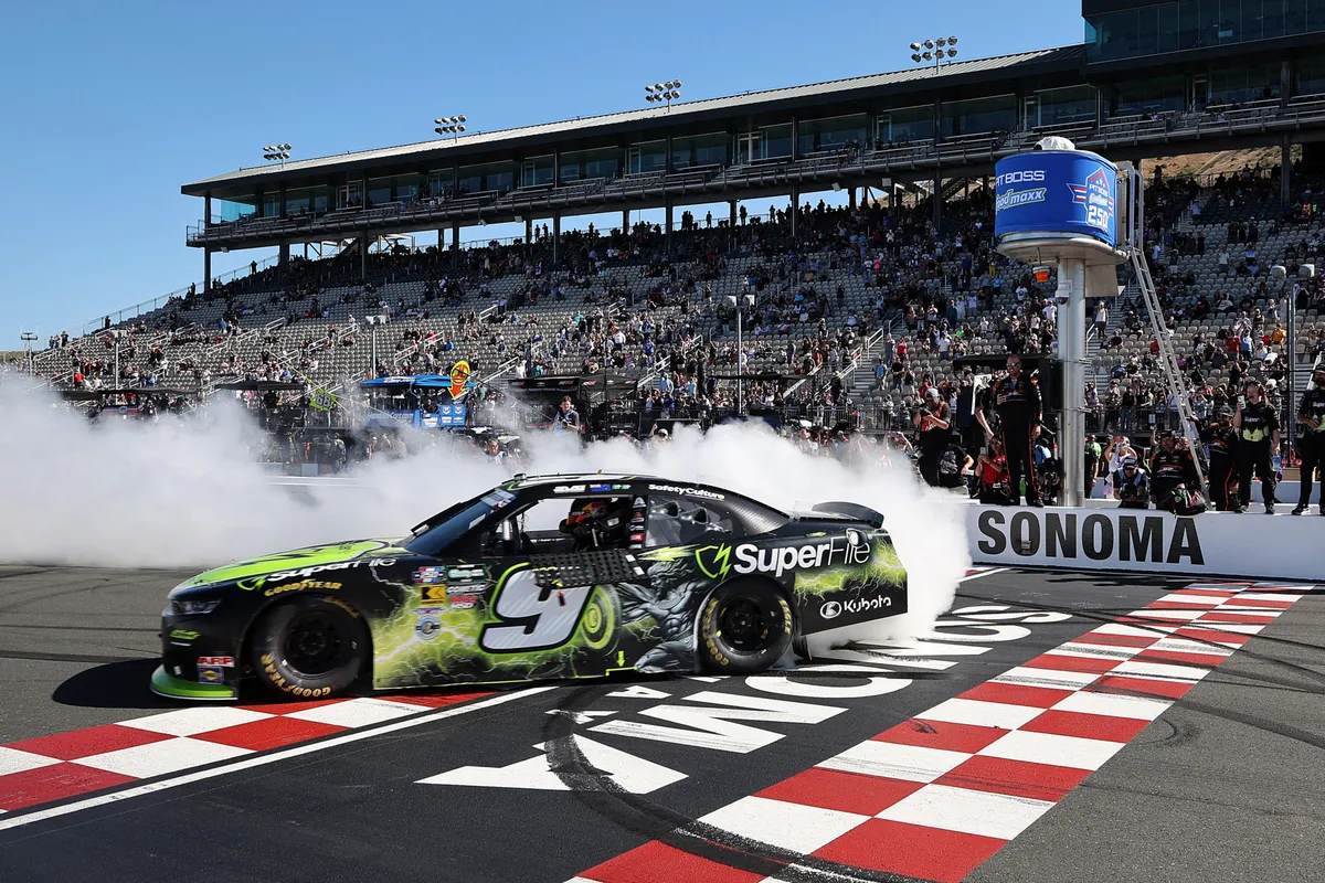 Shane van Gisbergen Extends NASCAR Program Commitments for 2027