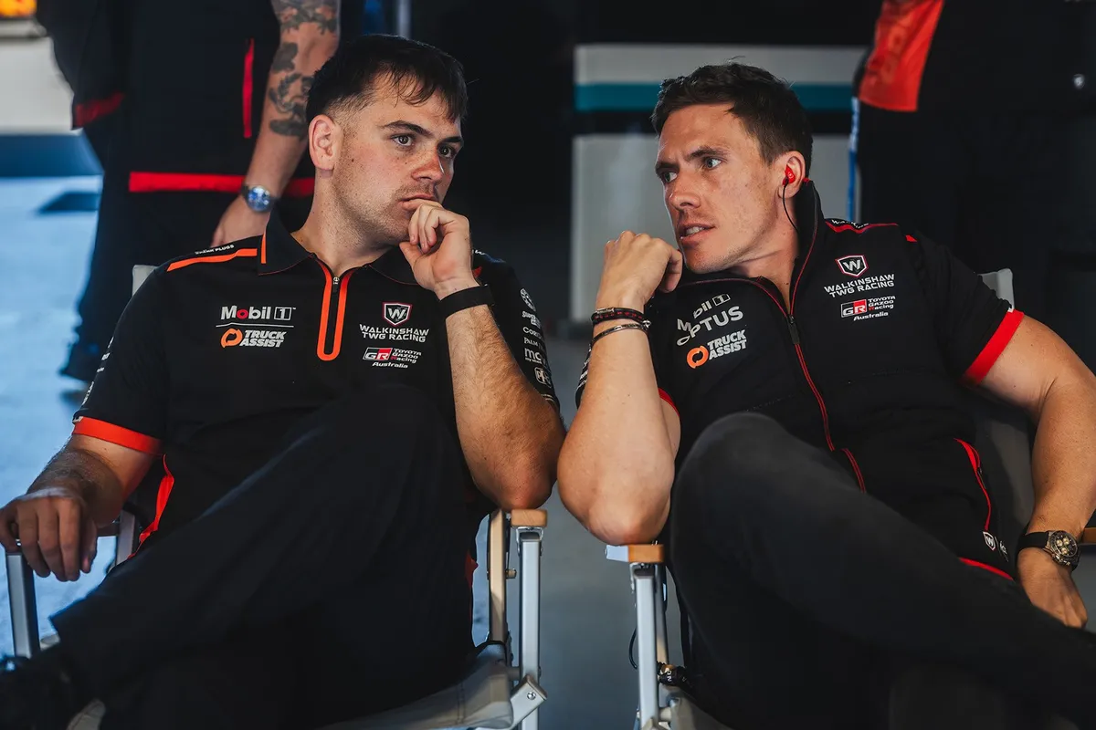 Ryan Walkinshaw Soroti Strategi Pit Stop Kontroversial Supercars 2026