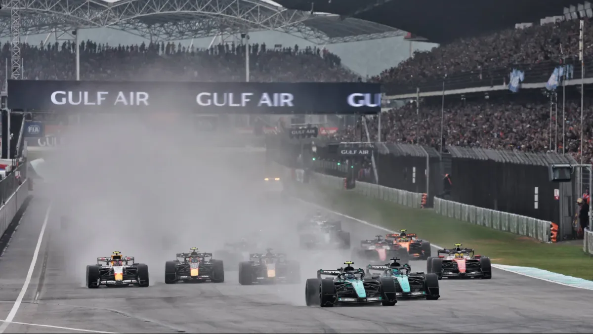 Kacau! Glitch Perangkat Lunak Lumpuhkan Mobil F1 di Sepang