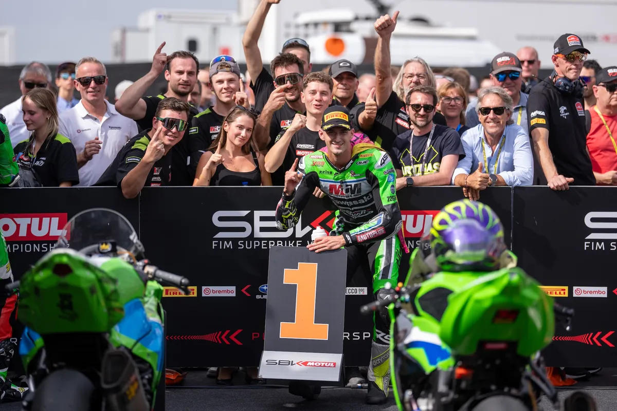Xavi Artigas Wins Dramatic WorldSPB Jerez Race 1 in 2026 as Buis Injured